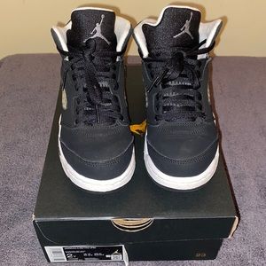 Kids “Jordan 5 Retro” 👟👟